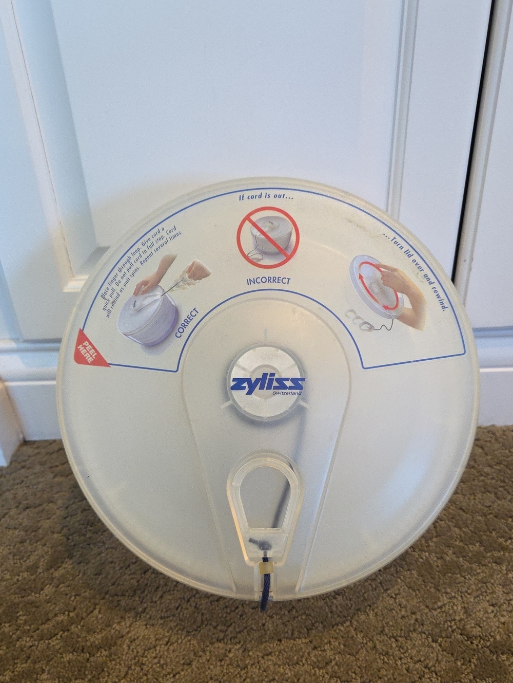 ZYLISS Switzerland 10" SALAD Spinner Pull Cord Style WORKS GREAT Lettuce Spinach